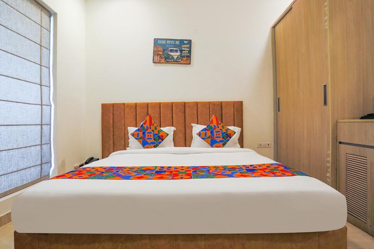 Fabhotel Ab Inn Huda City Center Gurgaon Exterior photo